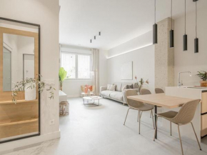 Apartamentos Pamplona by Clabao